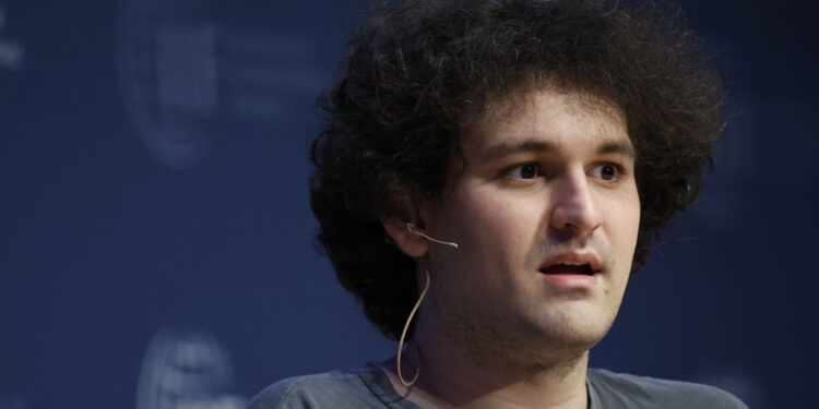 30-Year-Old Billionaire Loses Entire Fortune Overnight As His Bahamas-Based Cryptocurrency Empire Implodes