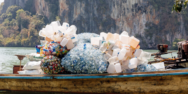 Ocean Cleanup Project’s Ambitious Goal: 90% Plastic-Free By 2040