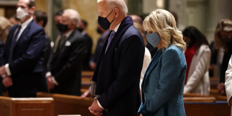 41,000 Catholic Clergy Members Mailed Instructions on Denying Communion to Pro-Abortion Catholic Politicians