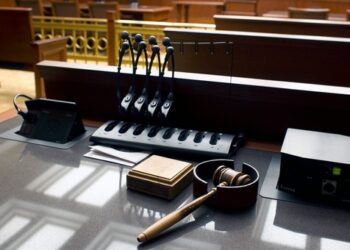 WaPo columnist wants to “shame Republican judges”