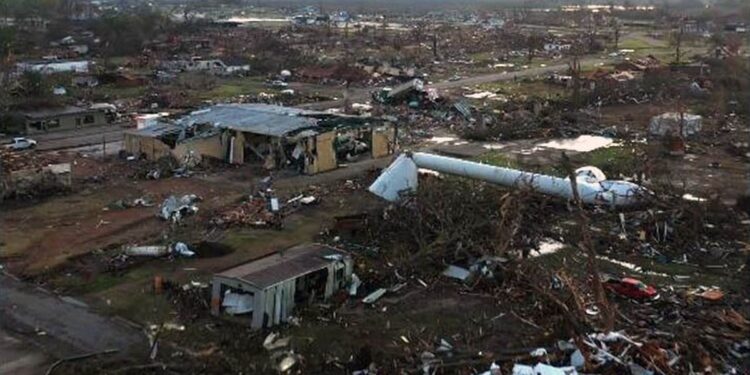 Mississippi hit by a massive tornado, killing at least 26 (Update)