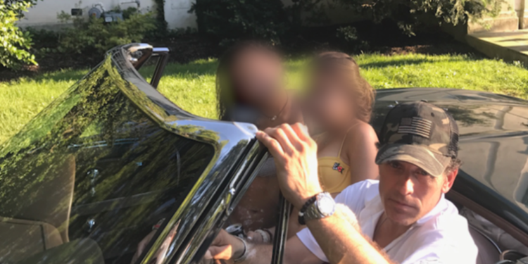 Corvette Photos From Hunter Biden’s Laptop Place Him at Father’s Home During Threatening Exchange With Chinese Business Partner