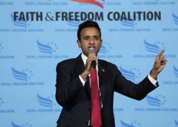 Vivek Ramaswamy Needs to Pick an Ideology and Stick With It