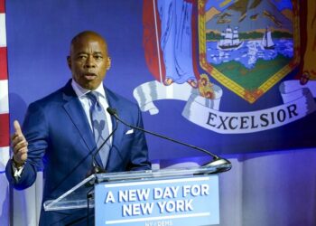New York Mayor Eric Adams Gives Rousing Speech at Pro-Israel Rally: ‘We Are Not Alright’
