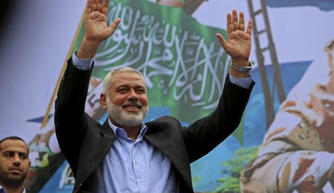 Hamas Leader Issues Warning to Arab Nations That Normalized Relations With Israel
