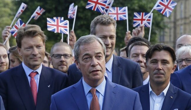 Woke Royal: Farage Blasts King Charles Wearing ‘Black Rose Poppy’