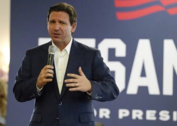 Ron DeSantis Turns ‘Drain the Swamp’ on Its Head in His Response to Trump’s Call to Keep the FBI in DC – RedState