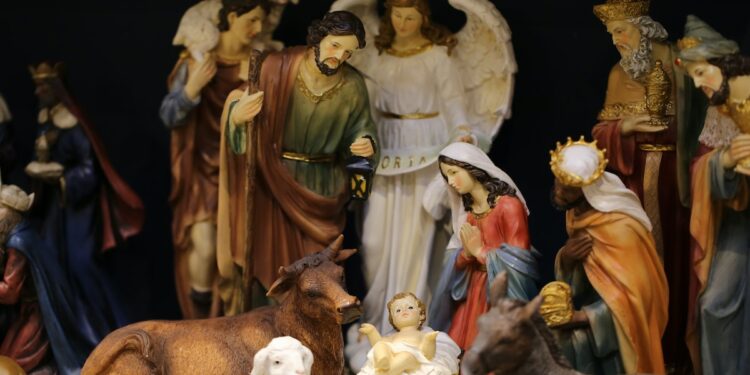 Proposed Italian Legislation Would Discipline Teachers Who Ban Nativity Scenes In Schools