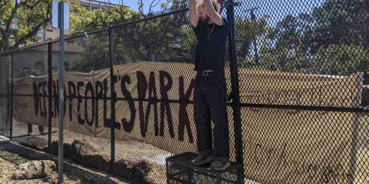 Berkeley’s People’s Park Surrounded by ‘Border Wall’ of Shipping Containers, Hippies Hardest Hit – HotAir