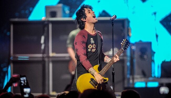 Elon Musk Expertly Trolls Green Day Over Their Lame Anti-Trump New Year’s Eve Message – RedState