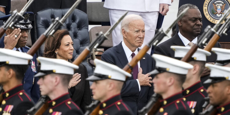 Effort to Root ‘Extremists’ Out of Military May Harm Recruitment