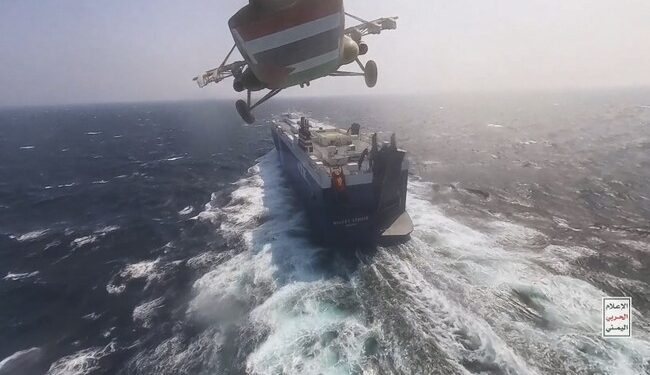 US-UK Launch Missile Strikes Against Houthi Targets in Yemen After 18-Mile Oil Slick Spreads in Red Sea – RedState