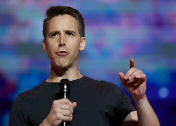WATCH: Josh Hawley Confronted By Anti-Israel Protesters, Doesn’t Hold Back: ‘You Are Pro-Terrorist’