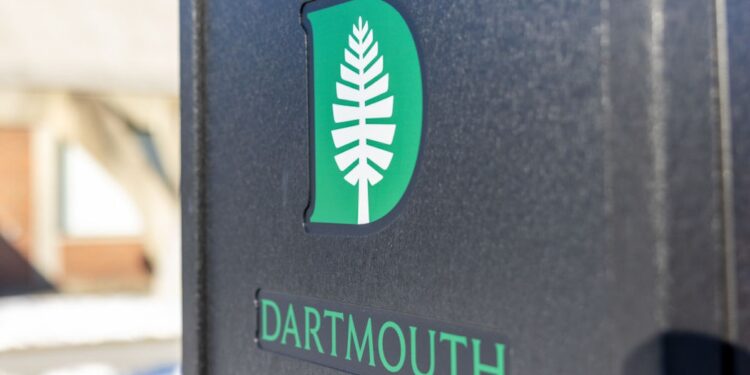 Dartmouth Brings Back SAT Requirement