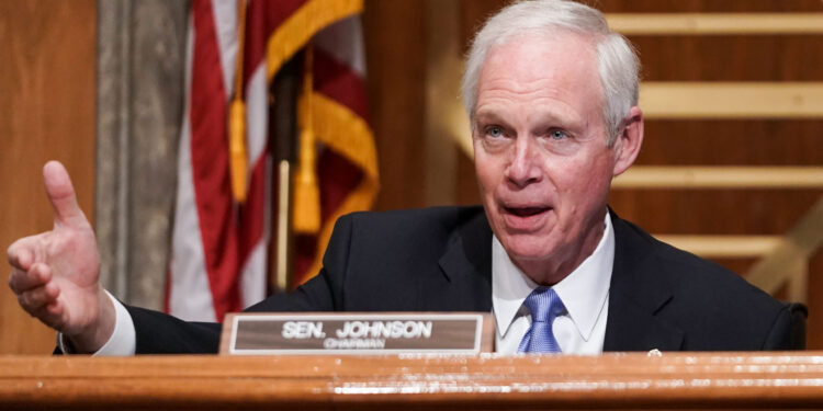 Sen. Ron Johnson Clashes With CDC, FDA Over COVID Vaccines