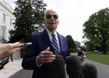 ‘Bidenomics’ Takes Lumps After ‘Shocking’ GDP Report