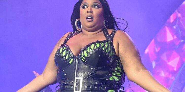 Lizzo Walks Back Rage Quit In New Post