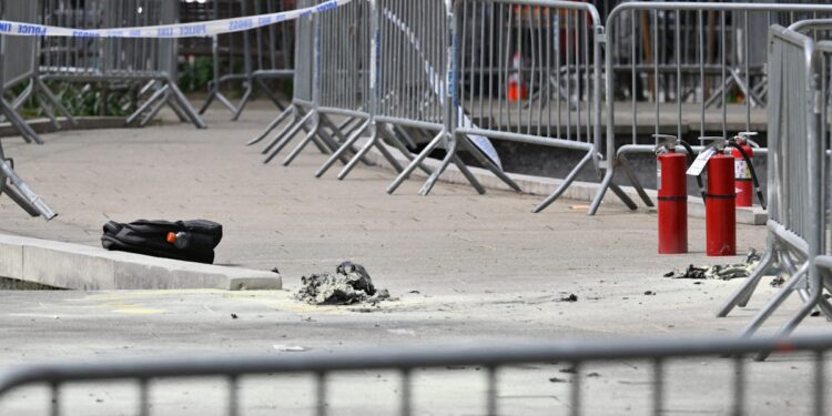 Man Who Set Himself On Fire Outside NYC Courthouse Was Conspiratorial Left-Wing Activist