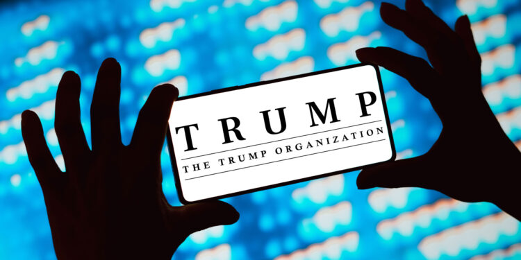 Right-Leaning Companies Buck Trend of Lower Biz Reputation