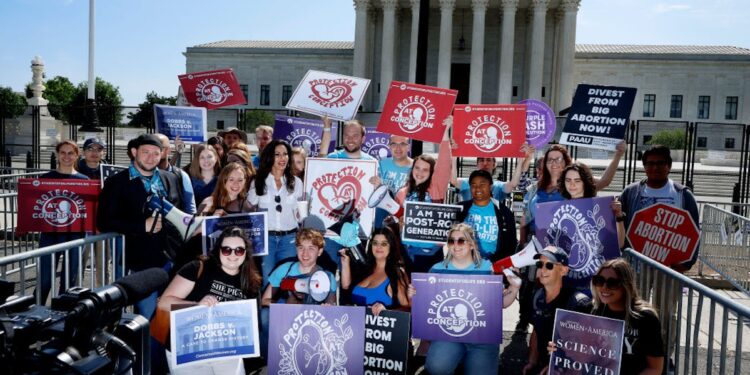 More Pro-Lifers Sentenced To Prison Over Protest At D.C. Abortion Facility