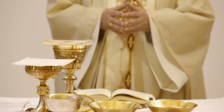 Teen Gunman Stopped After Entering Louisiana Catholic Church During Mass