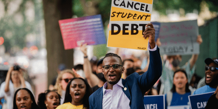 Judges Halt Biden’s $475B Student Loan Cancellation Scheme