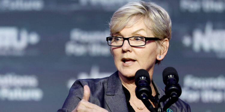 The Difference Between Republican and Democrat Energy Policies