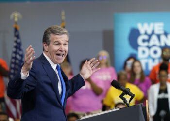 NC Governor Roy Cooper Withdraws From Kamala’s Veepstakes – RedState