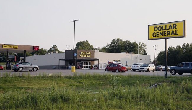 Dollar General’s Earnings Crash, Record Drop in Sales – HotAir