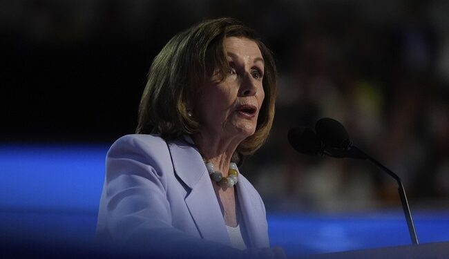 Pelosi Has Embarrassing ‘Toilet Paper’ Moment at DNC Podium, Even Worse Is What She Said About Trump – RedState
