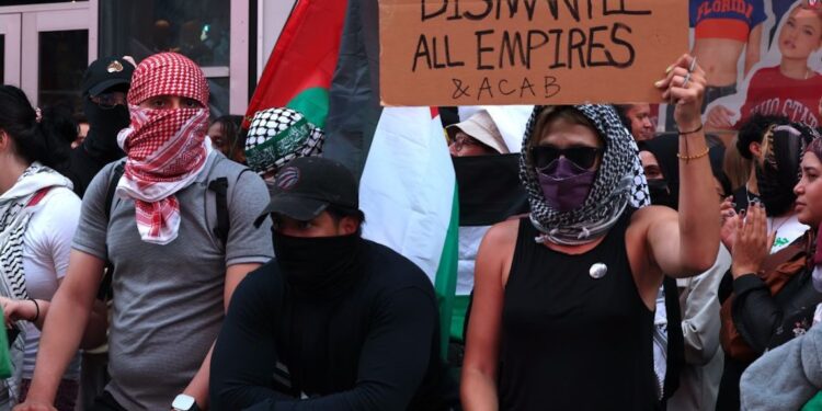 Hamas Flag, ‘From New York To Gaza, Globalize The Intifada’