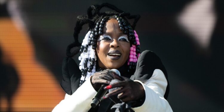 Lauryn Hill Cancels U.S. Tour Dates Due To Low Ticket Sales, Blames ‘Clickbait Headlines’
