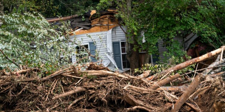 Robby Starbuck Enlists ‘X Family’ To Get Boots On The Ground In Hurricane-Ravaged Tennessee