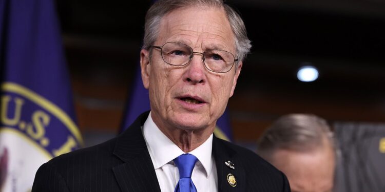 Bill Aims to Codify Trump’s Birthright Citizenship Order Into Law