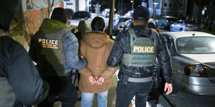 Tennessee Passes Bill To Assist Trump’s Illegal Immigration Crackdown