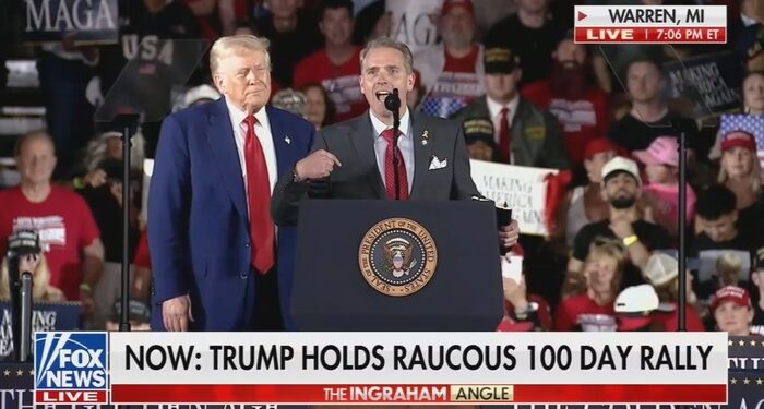 CNN’s Scott Jennings Speaks at Trump Rally, Cracks Joke About Owning the Libs