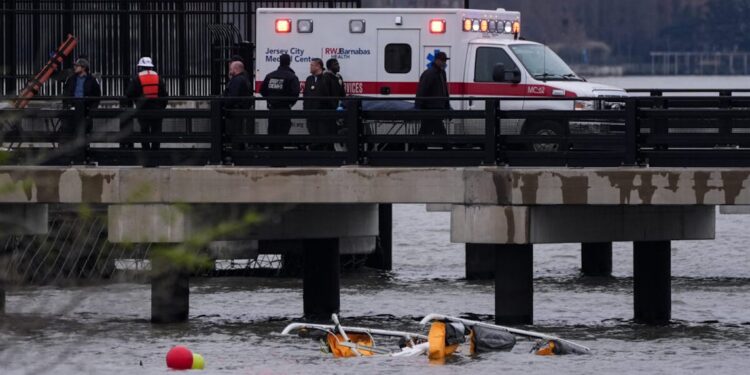 Authorities Identify Husband, Wife Who Died In NYC Helicopter Crash