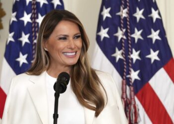 Statue of Melania Trump Stolen in Slovenia, After Someone Set the First One on Fire – RedState