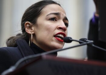 AOC Townhall Descends Into Chaos As Protester Shrieks, ‘You’re a Liar!’ – RedState