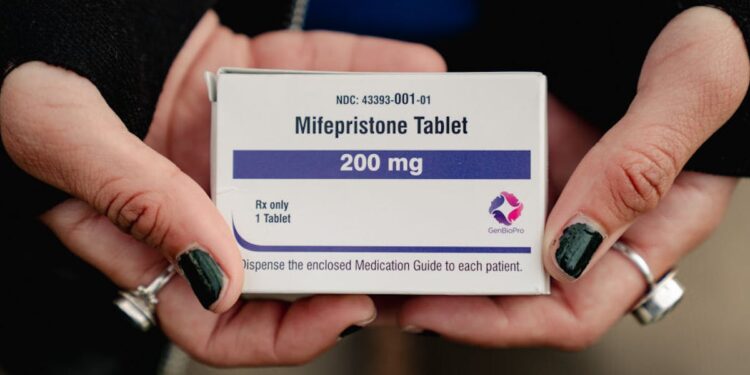 More Than 1 in 20 Women Need Second Abortion Attempt After Abortion Pill Fails