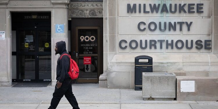 Wisconsin Judge Accused Of Helping Illegal Evade Feds Claims ‘Judicial Immunity’